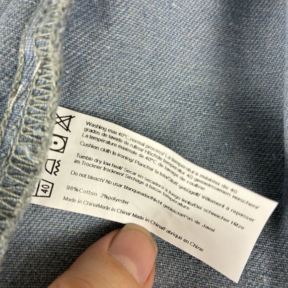 Women’s Denim Shirt Shacket Button Down Long Sleeves Sz L Cozy Oversized NWT - Picture 8 of 9